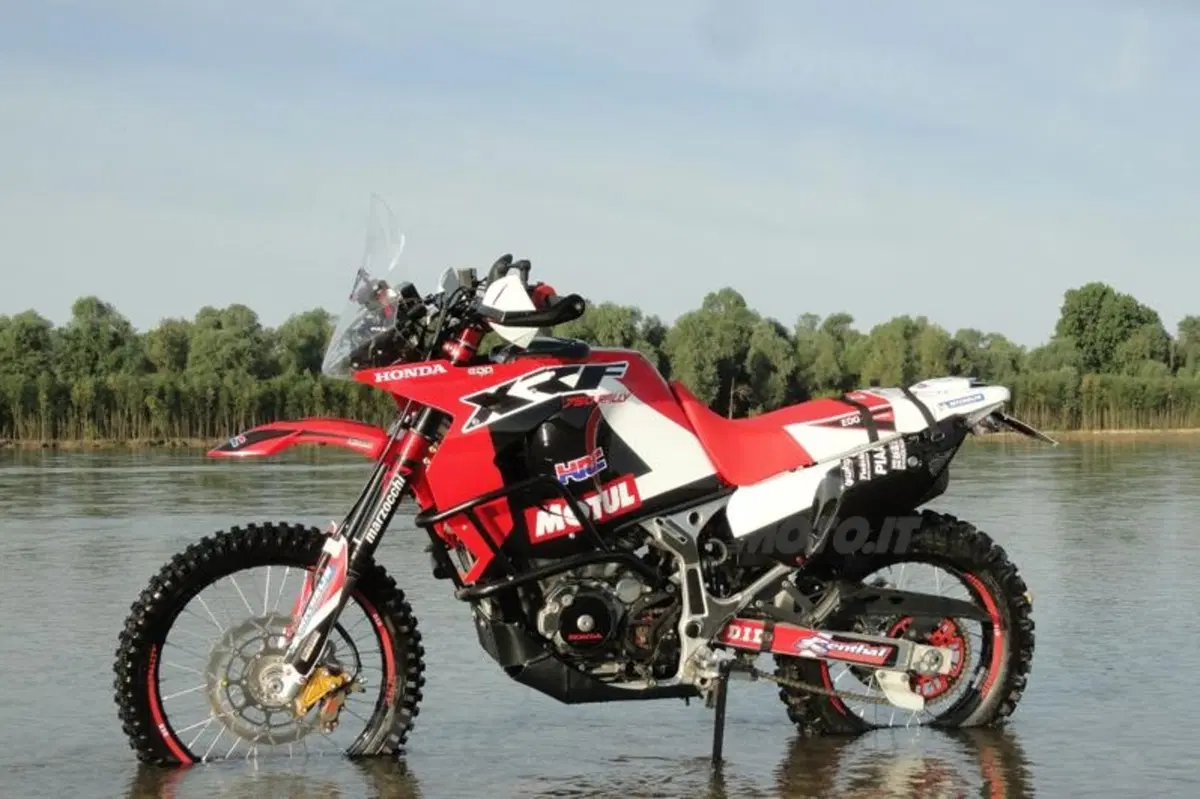 Honda Africa Twin XRF by Edo Factory (3)