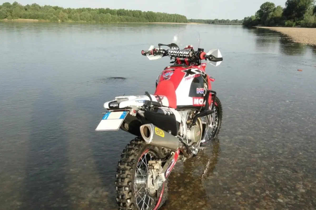 Honda Africa Twin XRF by Edo Factory (4)