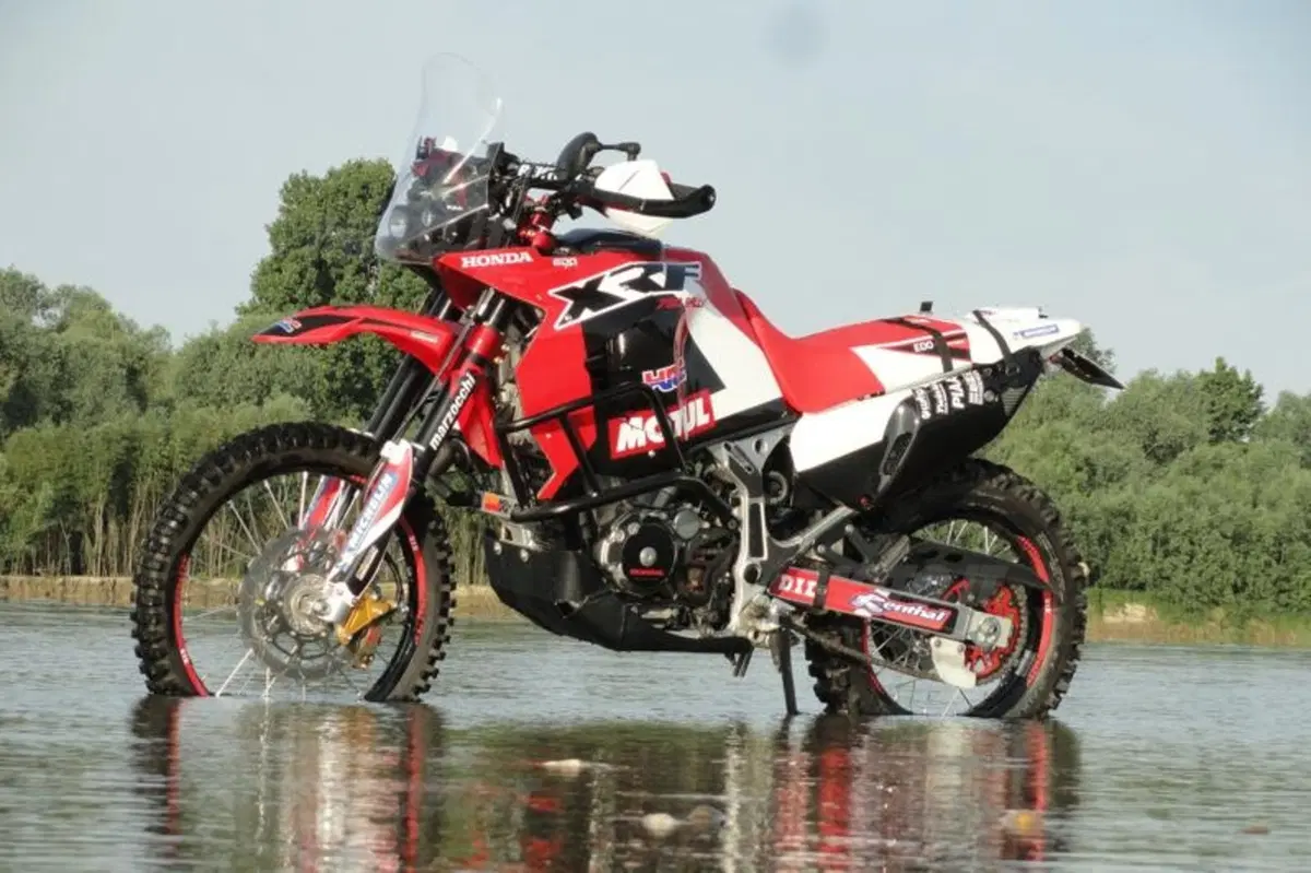 Honda Africa Twin XRF by Edo Factory (5)