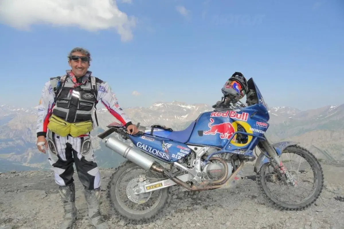 Honda Africa Twin XRF by Edo Factory (16)