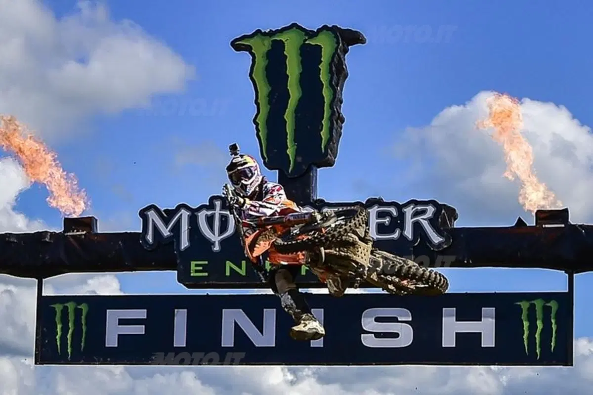Le foto più spettacolari del GP del Regno Unito (38)