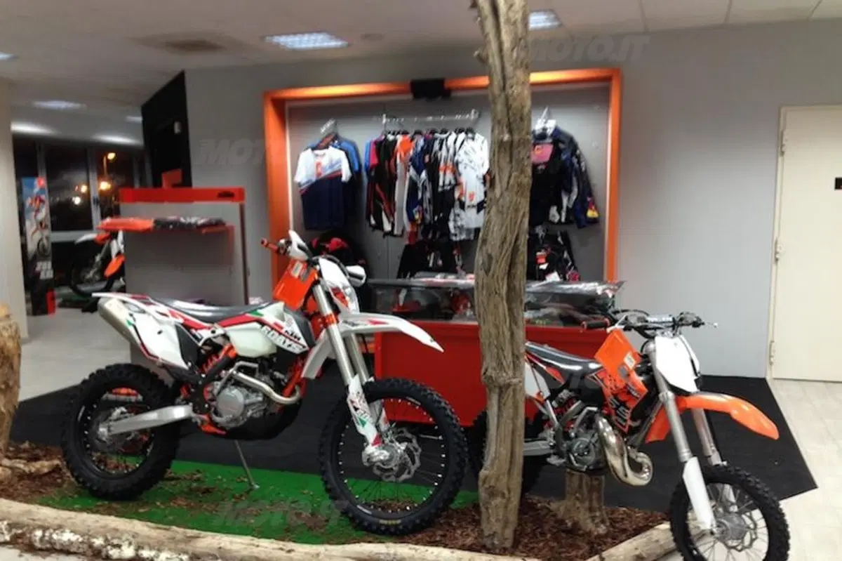 Alo's Group apre un nuovo concessionario KTM a Massa (3)