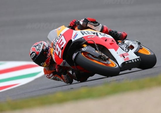 MotoGP. Marquez conquista la pole position. Rossi 10°