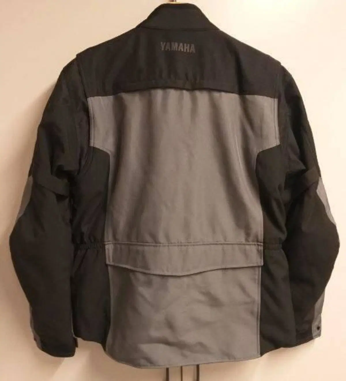 GIACCA YAMAHA UOMO ADVENTURE CHAD (2)
