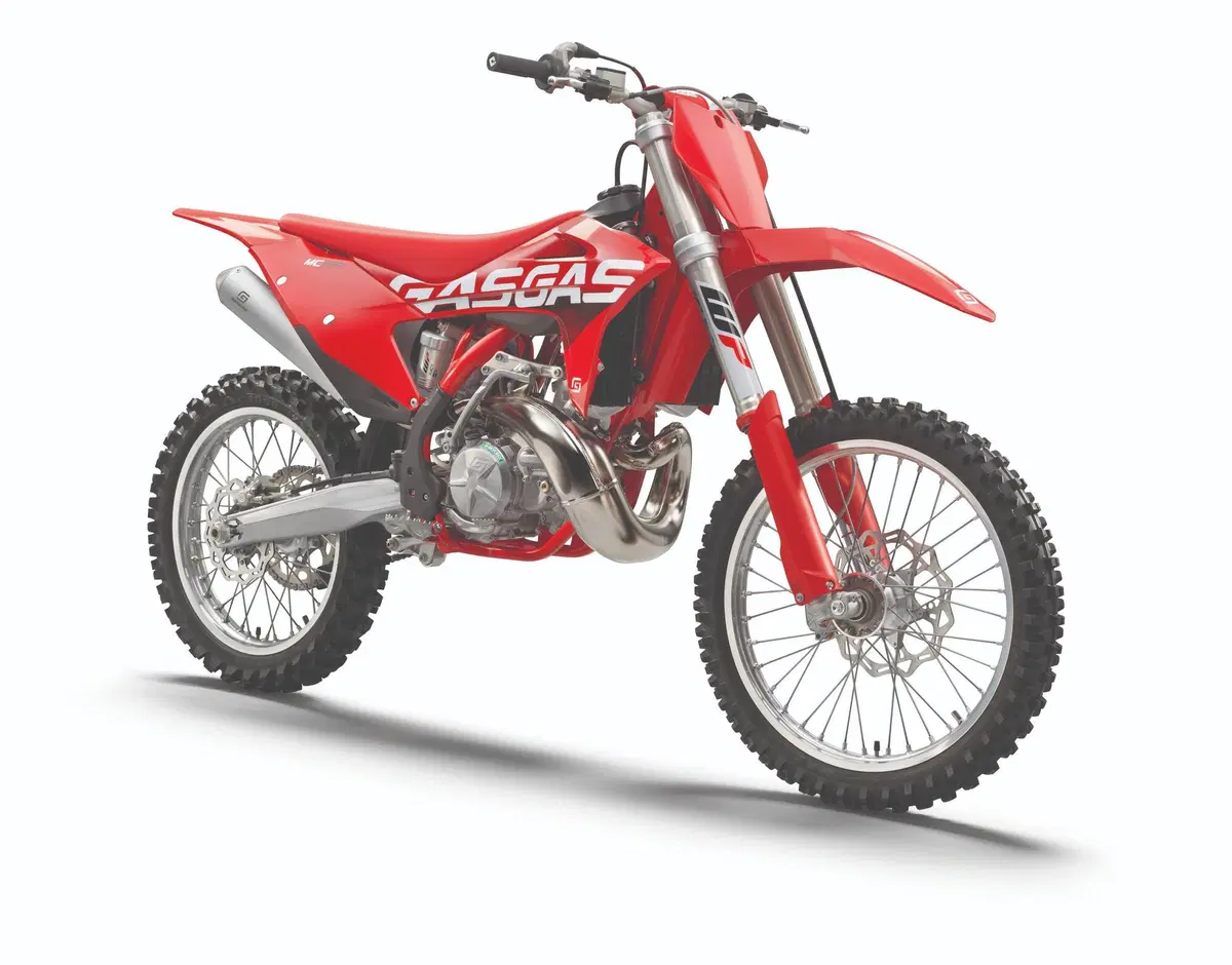 GASGAS presenta la gamma motocross 2023: dieci i modelli (13)