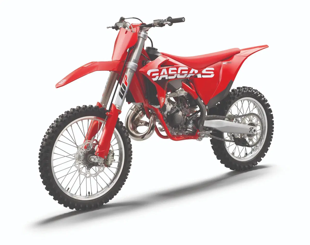 GASGAS presenta la gamma motocross 2023: dieci i modelli (21)