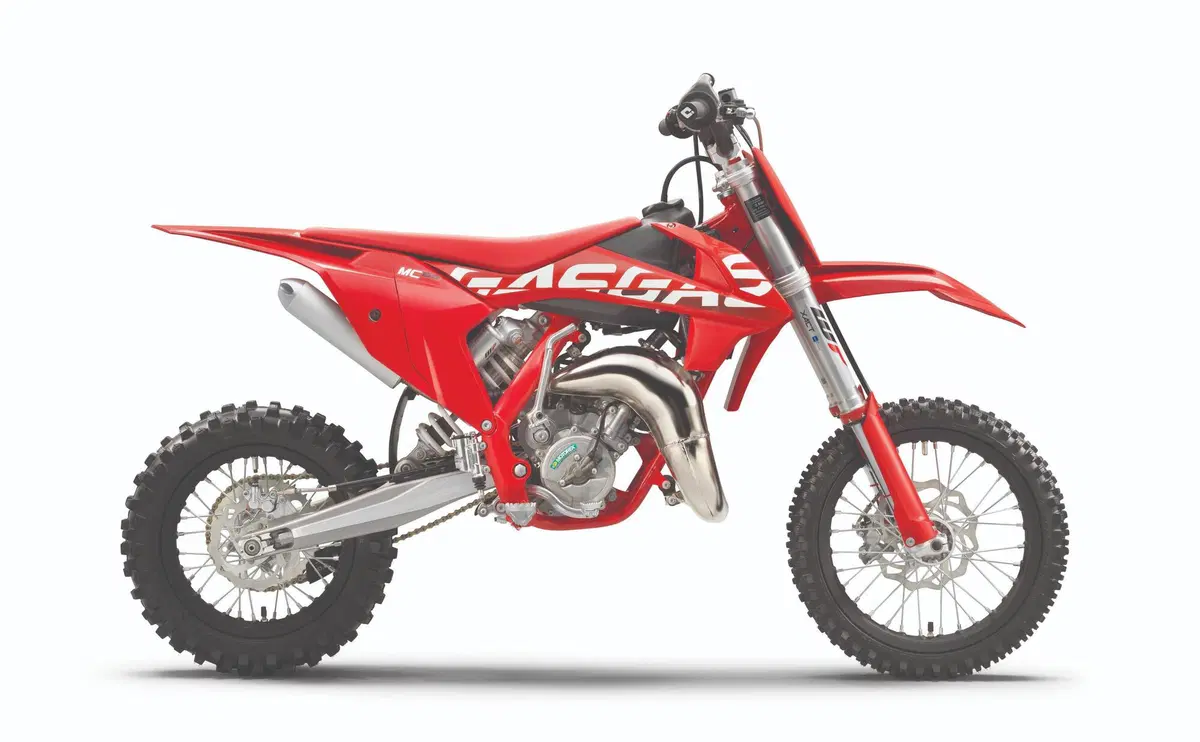 GASGAS presenta la gamma motocross 2023: dieci i modelli (27)