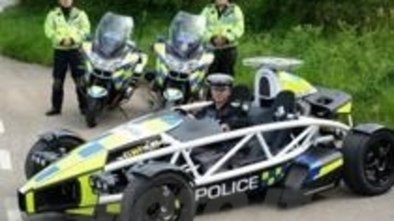 Arriva l&#039;Ariel Atom della Polizia per la sicurezza dei motociclisti  