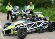 Arriva l'Ariel Atom della Polizia per la sicurezza dei motociclisti  