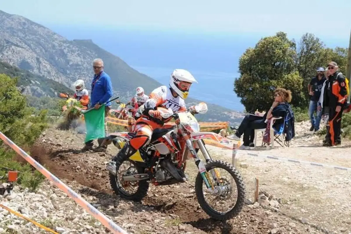 Trofeo Enduro KTM, terza prova. A Cala Gonone tirano le pietre (5)