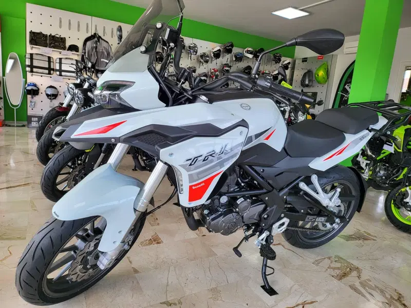 Benelli TRK 251 (2019 - 20) (2)
