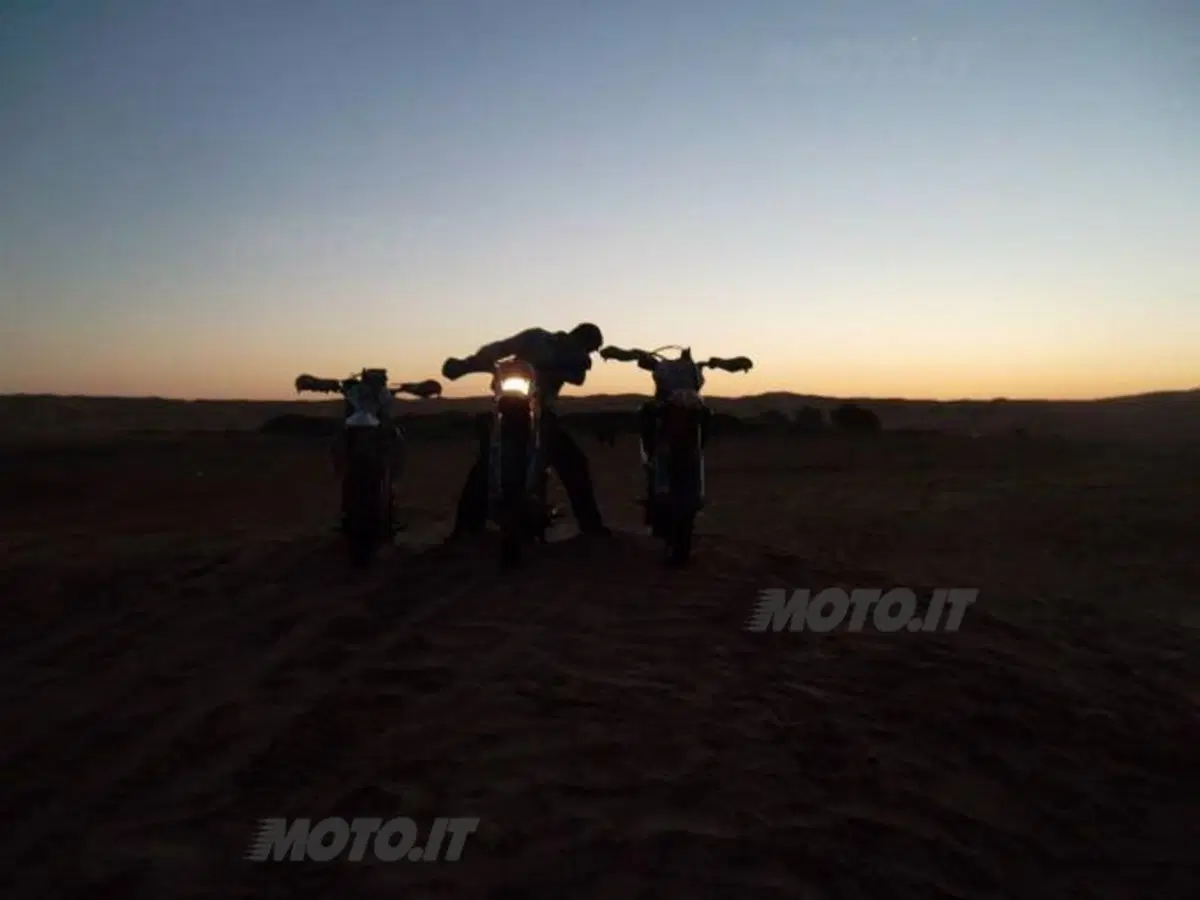I Racconti di Moto.it: "L'uomo sulle dune" (4)