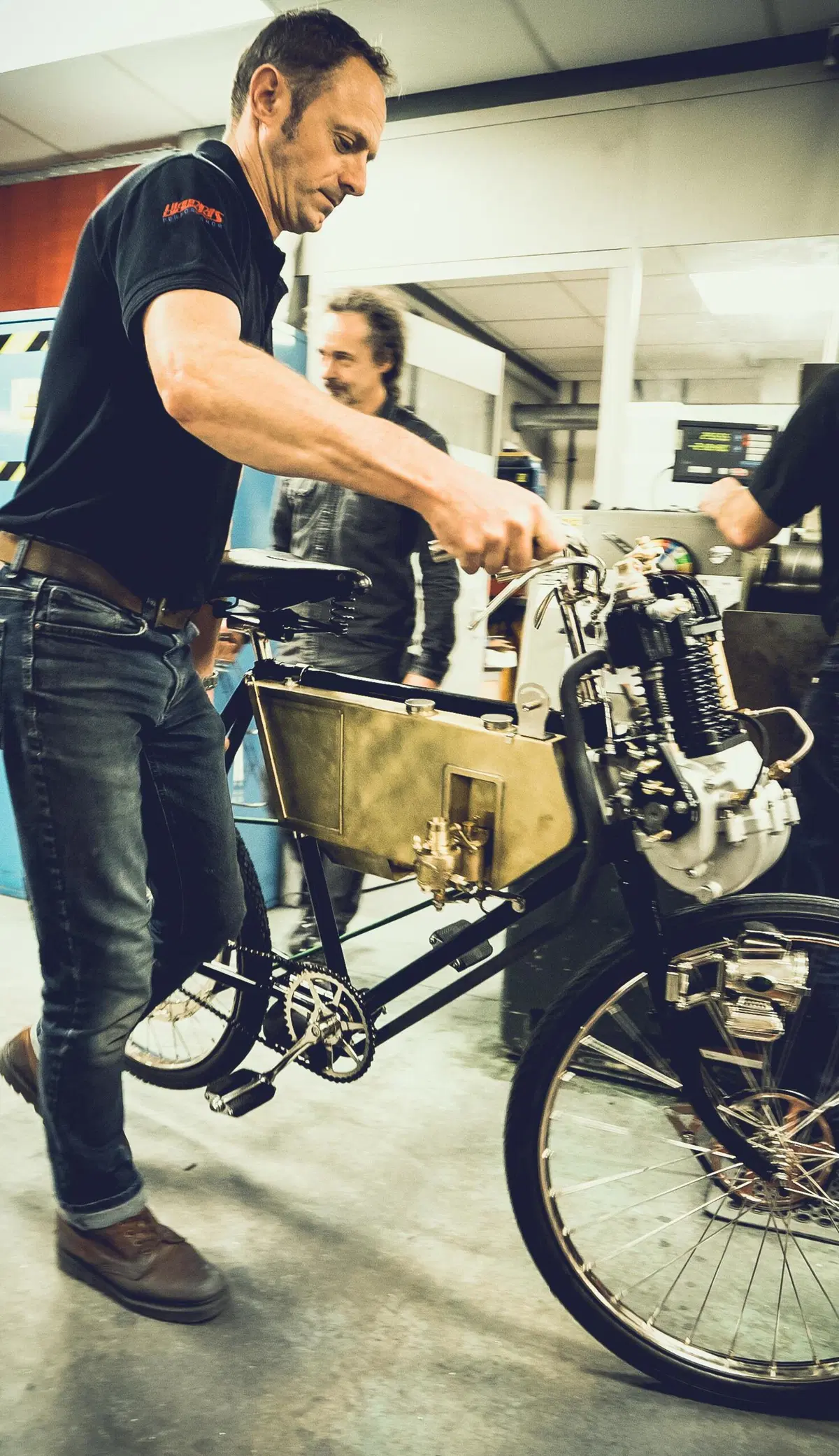 120 anni di Royal Enfield raccontati in 10 modelli  (11)