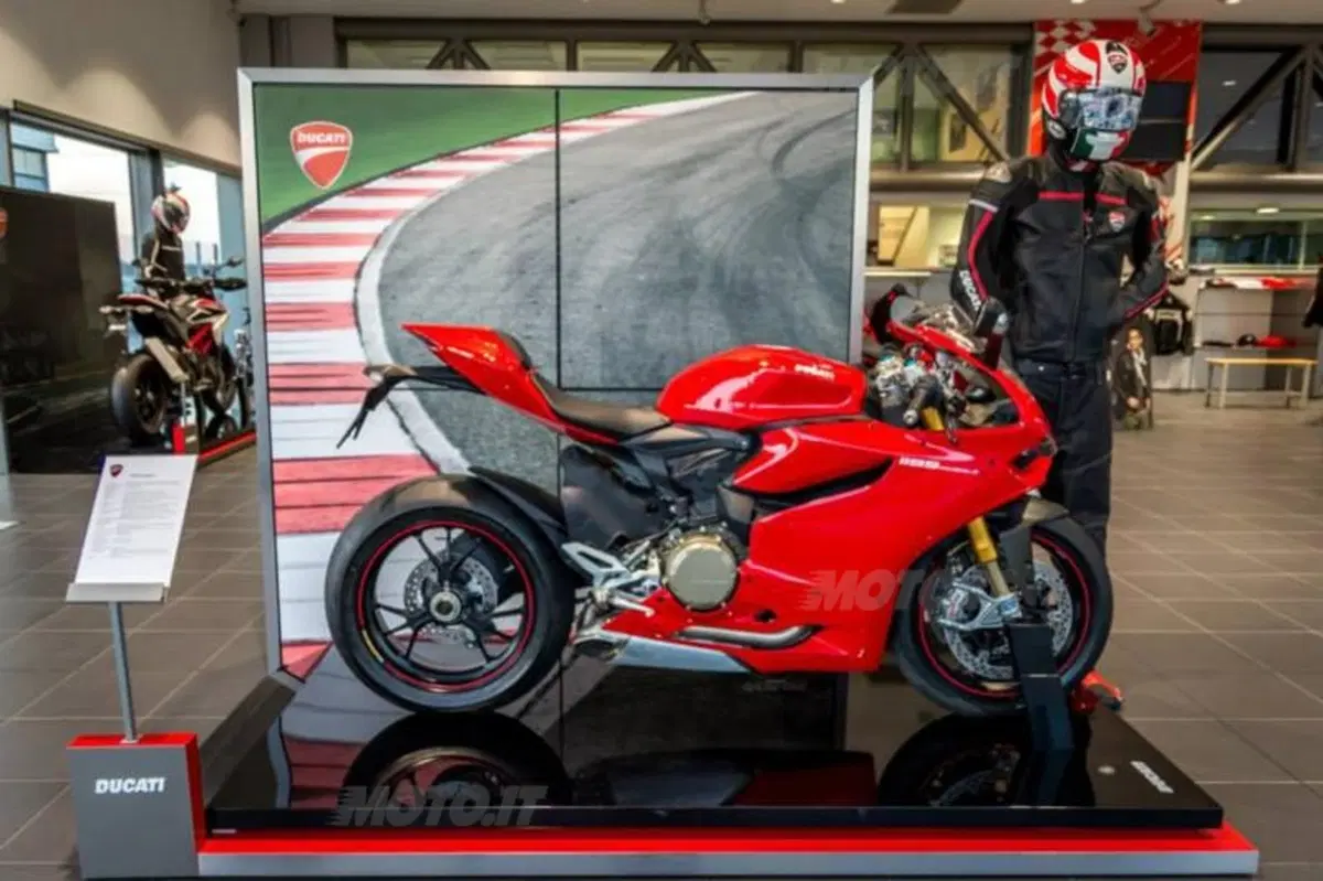 Storie di concessionari:  Ducati Roma, un'ottima annata (15)