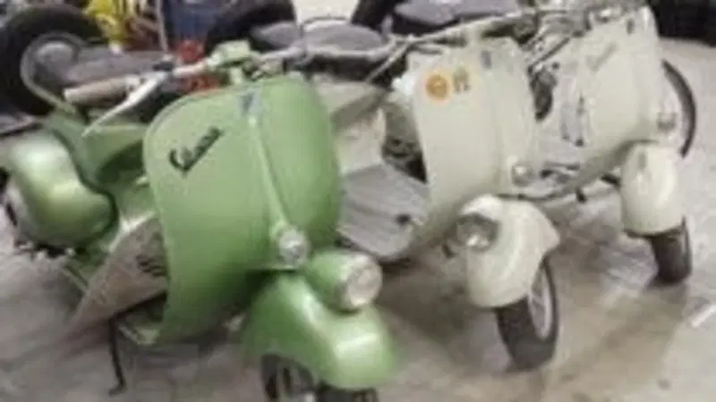 Roma: &egrave; il weekend del Fuoriserie dedicato a moto e auto d'epoca 