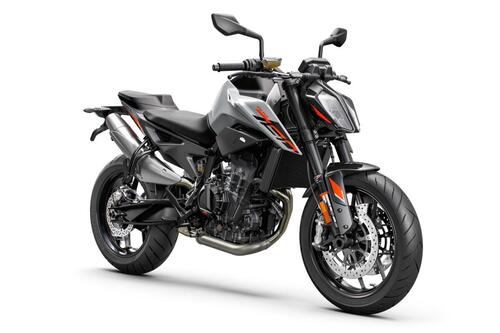 KTM 790 Duke: ritorna nell'edizione 2022 (5)