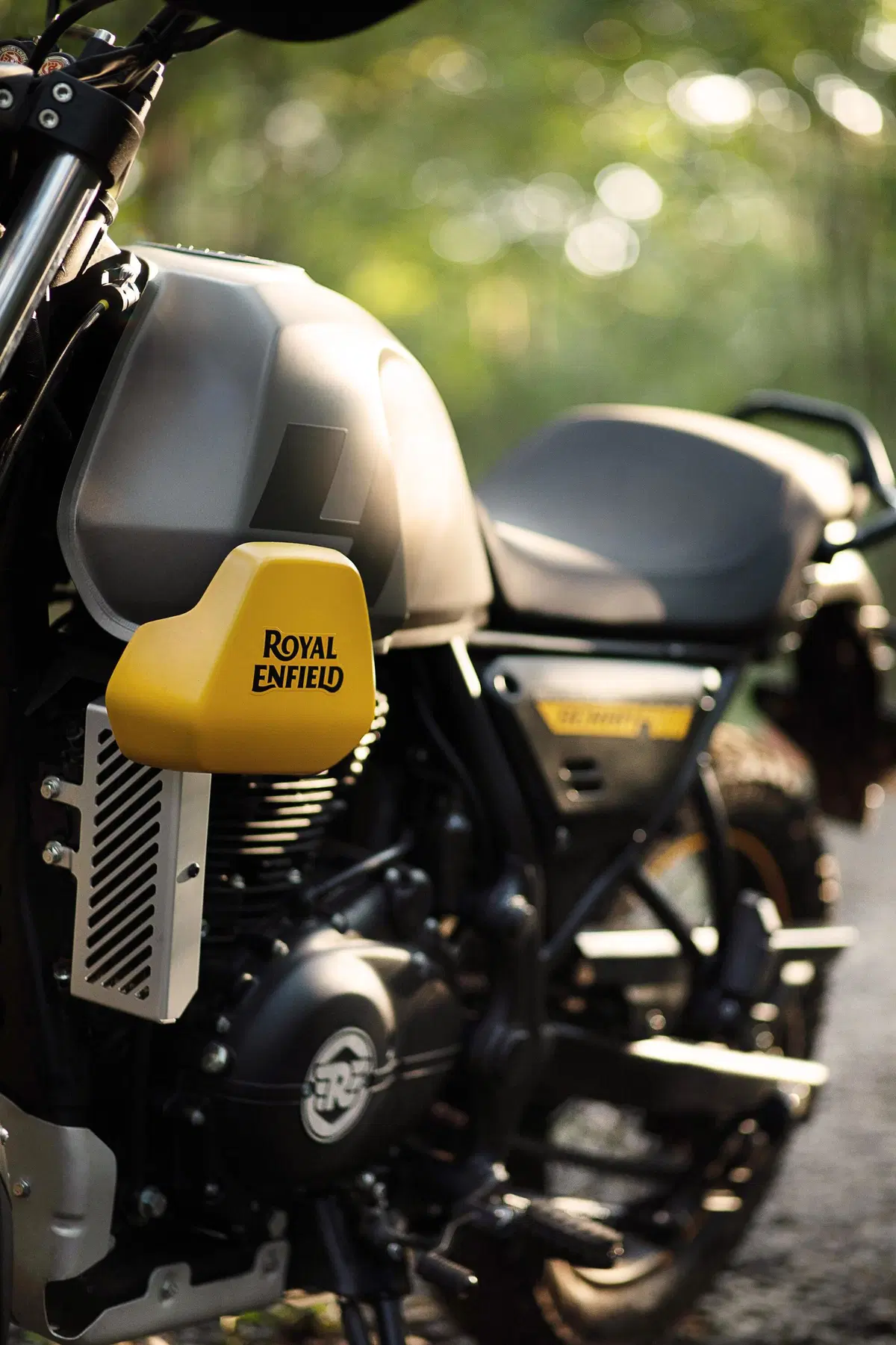 Nuova Royal Enfield Himalayan Scram 411 (3)