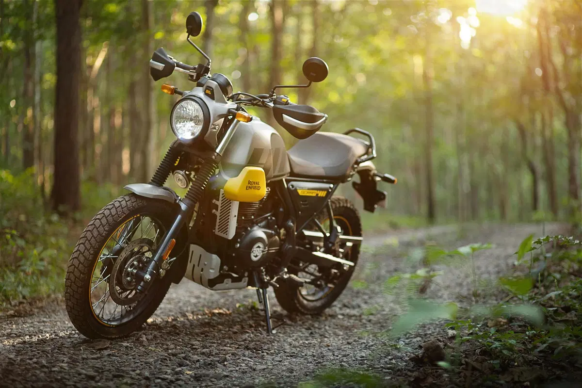 Nuova Royal Enfield Himalayan Scram 411