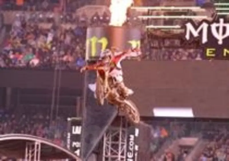 Justin Bogle &amp;egrave; il leader della classifica Costa Est dopo l'infortunio di Davalos
