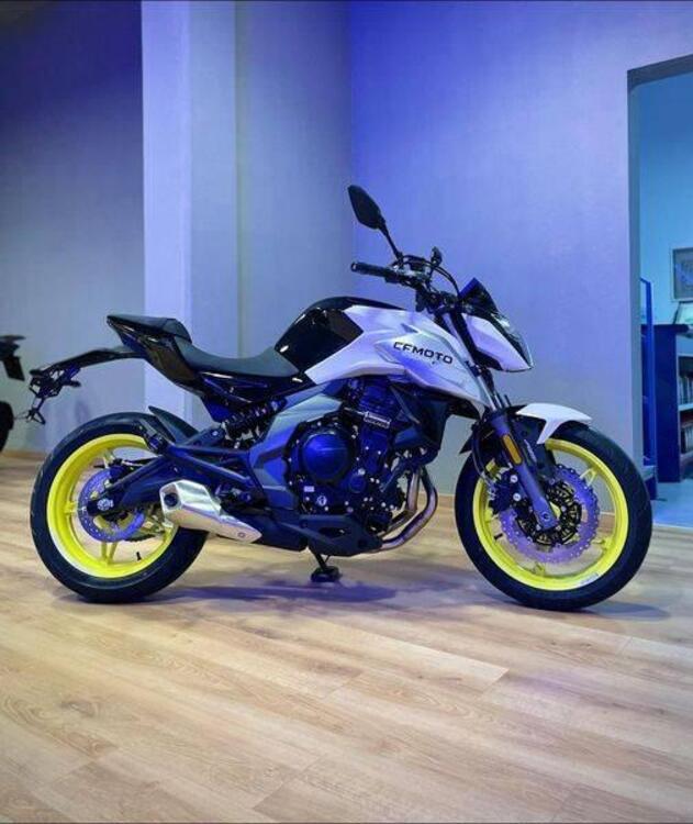 CFMOTO 650NK (2021 - 24)