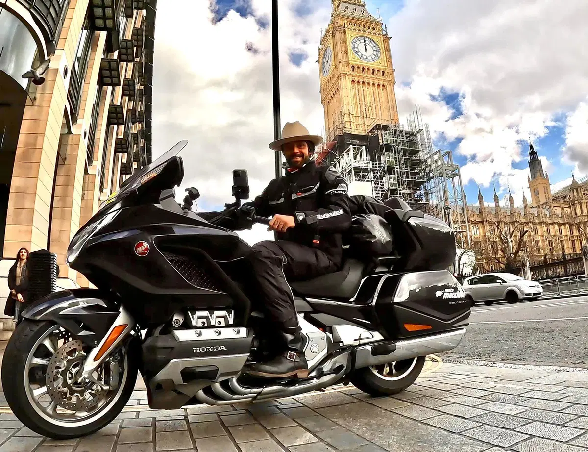 FabryRock, la sua Honda Goldwing e "i caffè fuoriporta" (8)