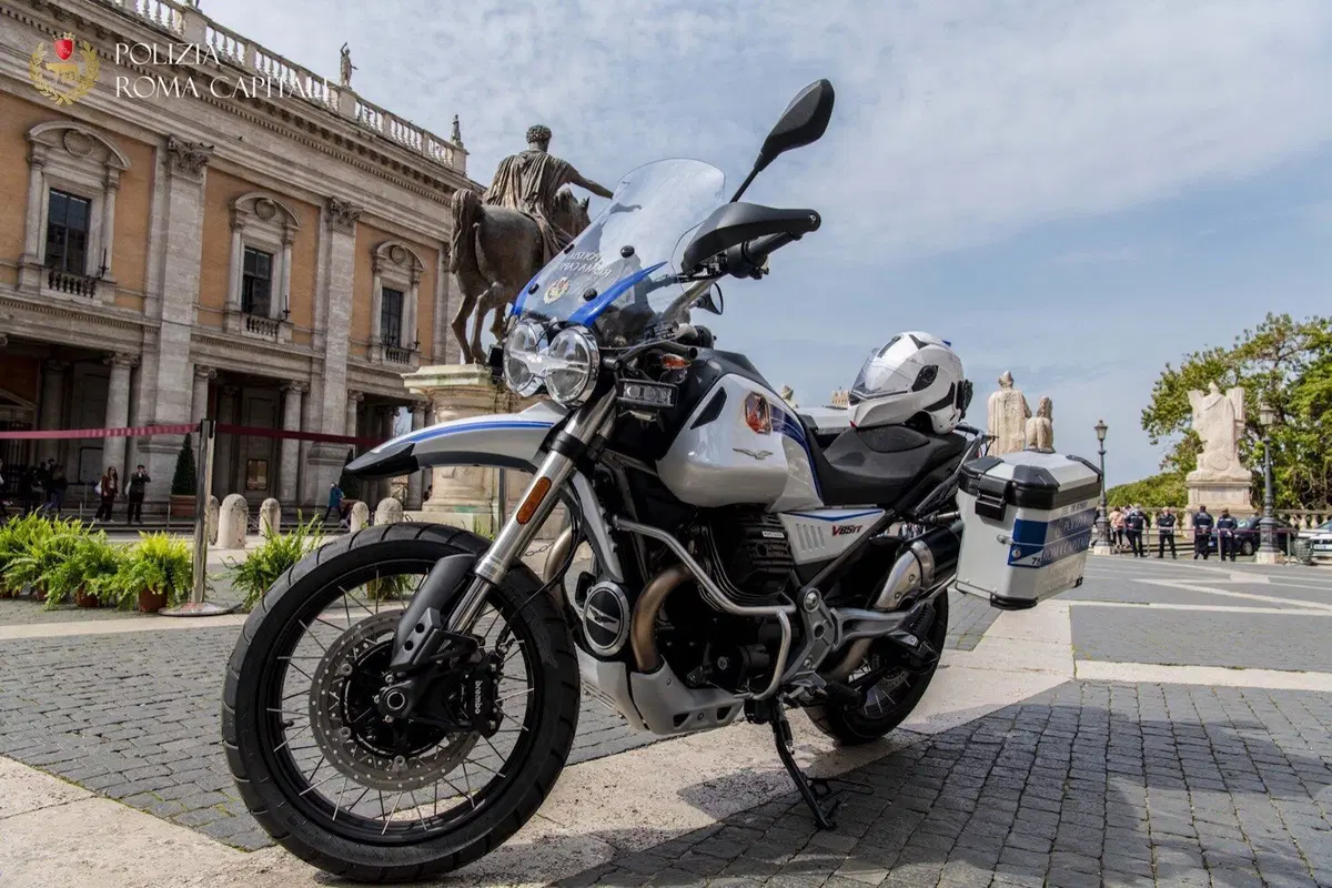 Polizia Locale Roma: arrivano 100 nuove Moto Guzzi