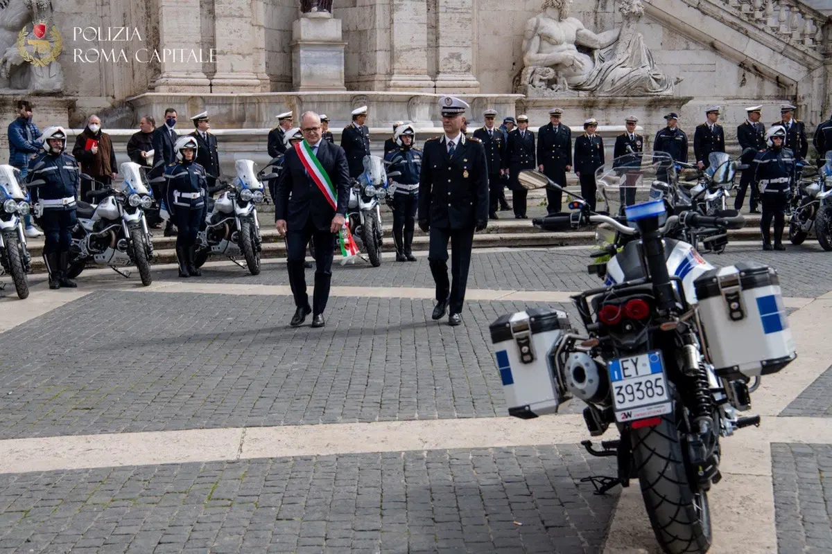 Polizia Locale Roma: arrivano 100 nuove Moto Guzzi (2)