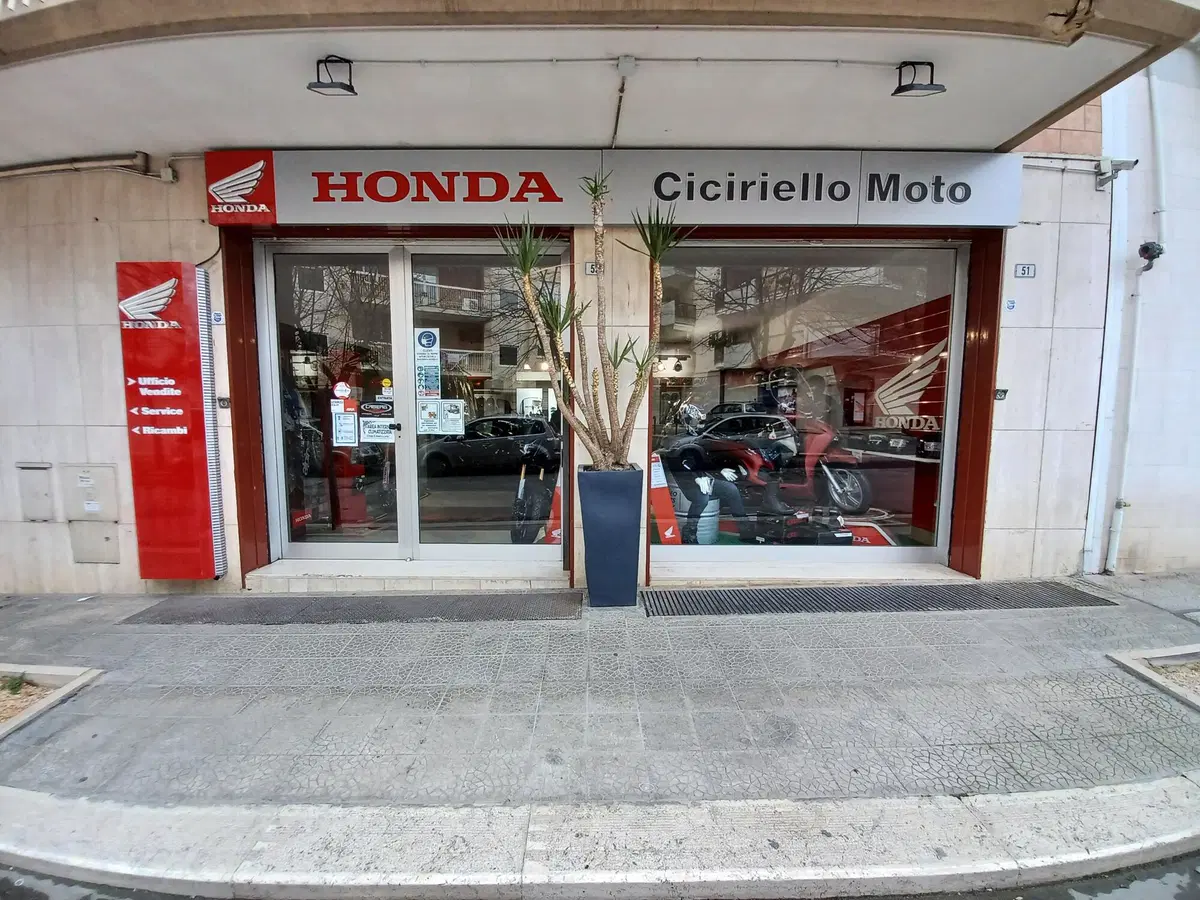 La concessioraria Ciciriello Moto compie 70 anni! (3)