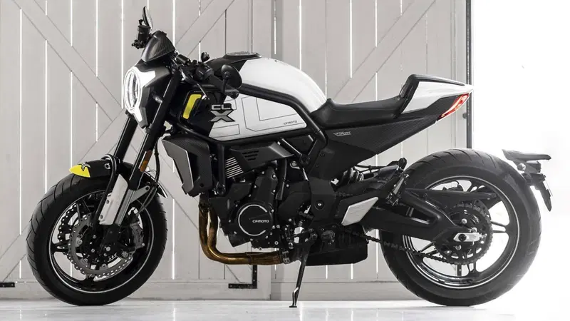 CFMOTO 700CL-X Sport (2022 - 26) (17)