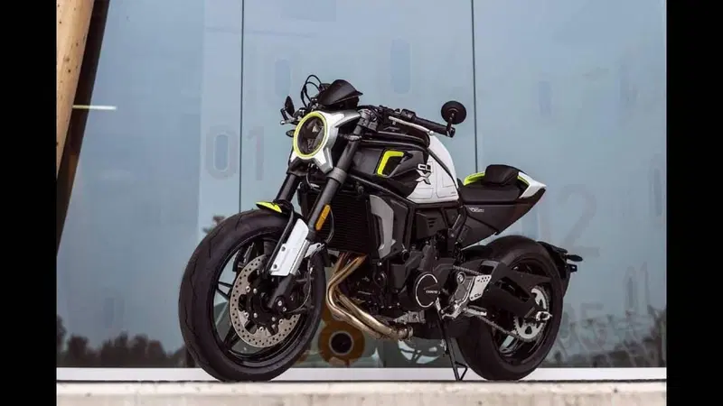 CFMOTO 700CL-X Sport (2022 - 26) (16)