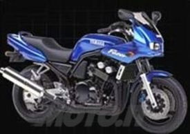 La Yamaha FZS 600 Fazer originale
