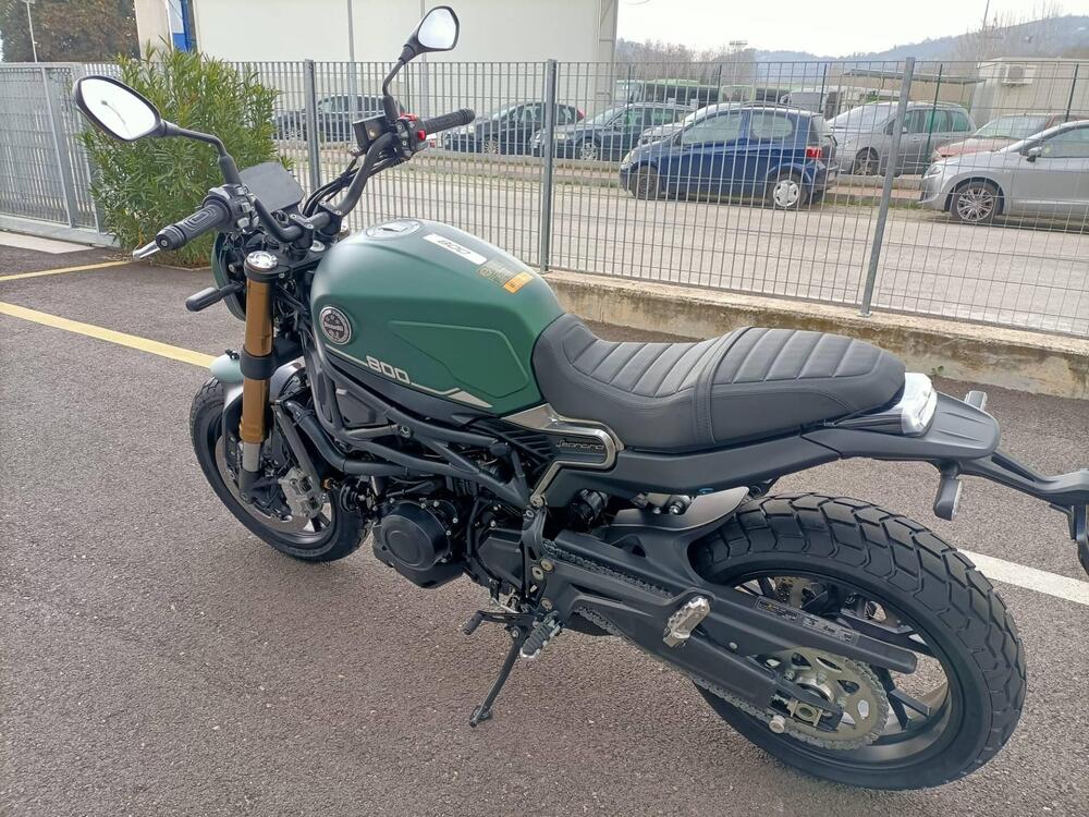 Benelli Leoncino 800 (2022 - 24) (4)