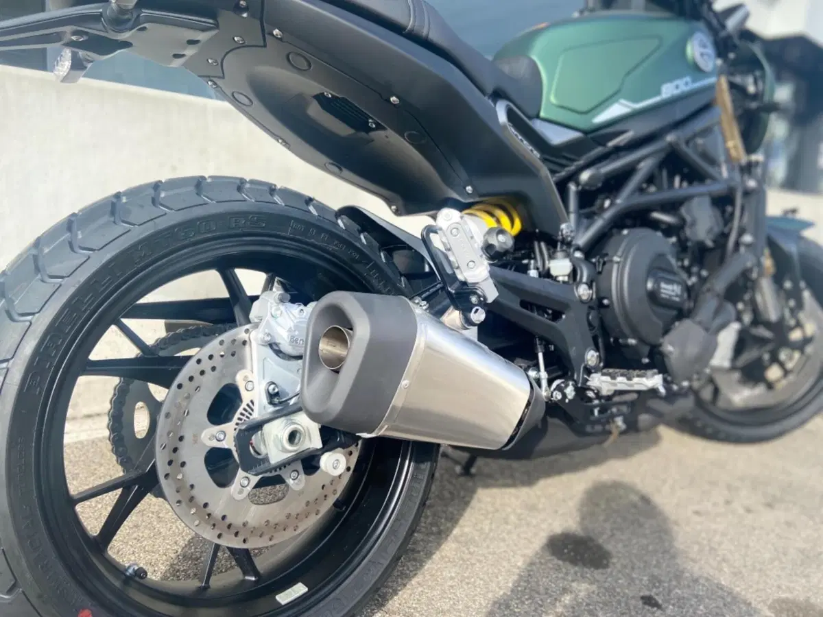 Benelli Leoncino 800 (2022 - 26) (6)