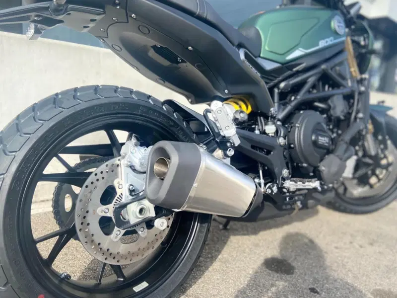 Benelli Leoncino 800 (2022 - 26) (6)