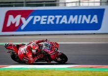 MotoGP 2022, GP di Indonesia a Mandalika. Pecco Bagnaia: “Fabio Quartararo è più veloce, bisognerebbe bloccarlo