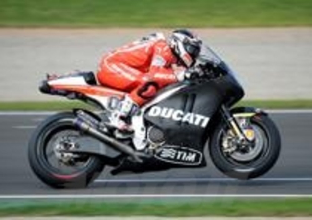 Ducati sta valutando la partecipazione come Open anche per il team ufficiale

