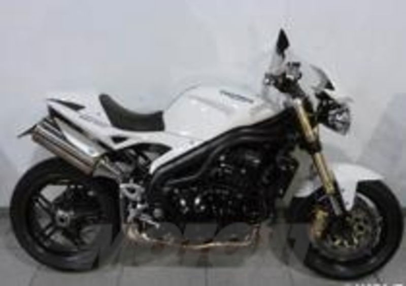 Triumph Speed Triple 1050
