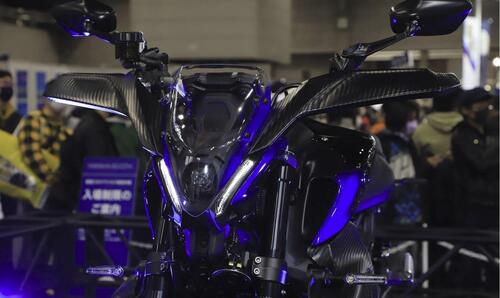 Yamaha MT-09 Cyber Rally. Allestimento giapponese (4)