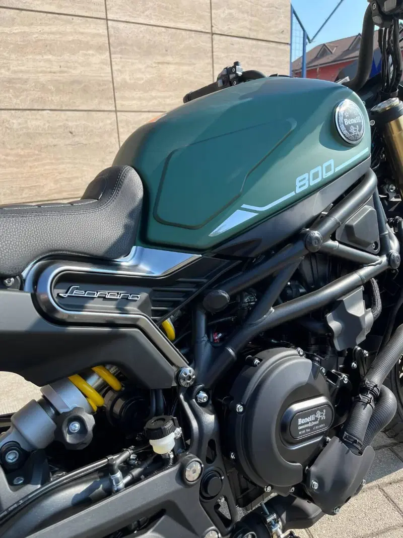 Benelli Leoncino 800 (2022 - 26) (2)