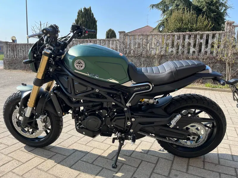 Benelli Leoncino 800 (2022 - 26) (3)
