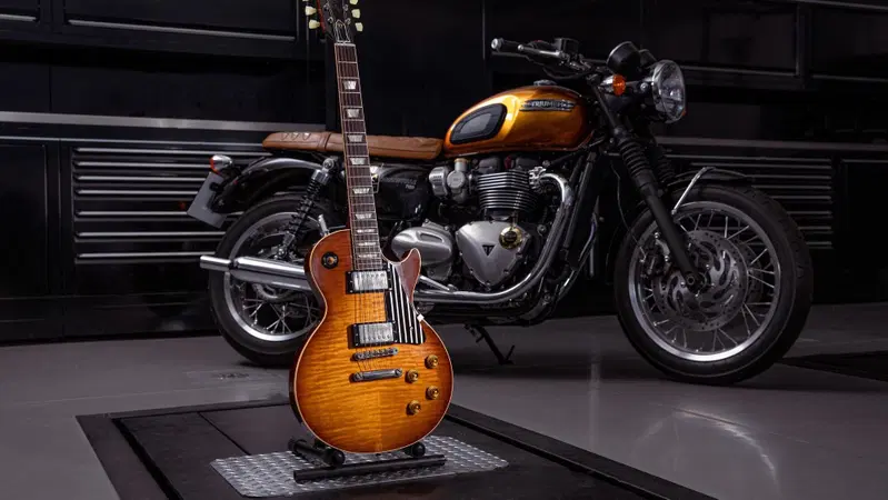 Triumph e Gibson: insieme con le "1959 legends" per la ricerca medica