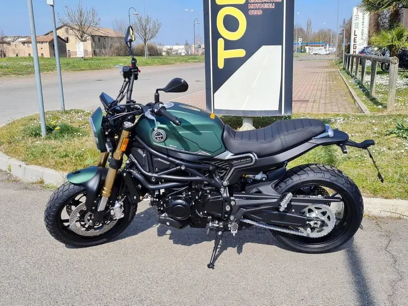 Benelli Leoncino 800 (2022 - 26) (2)