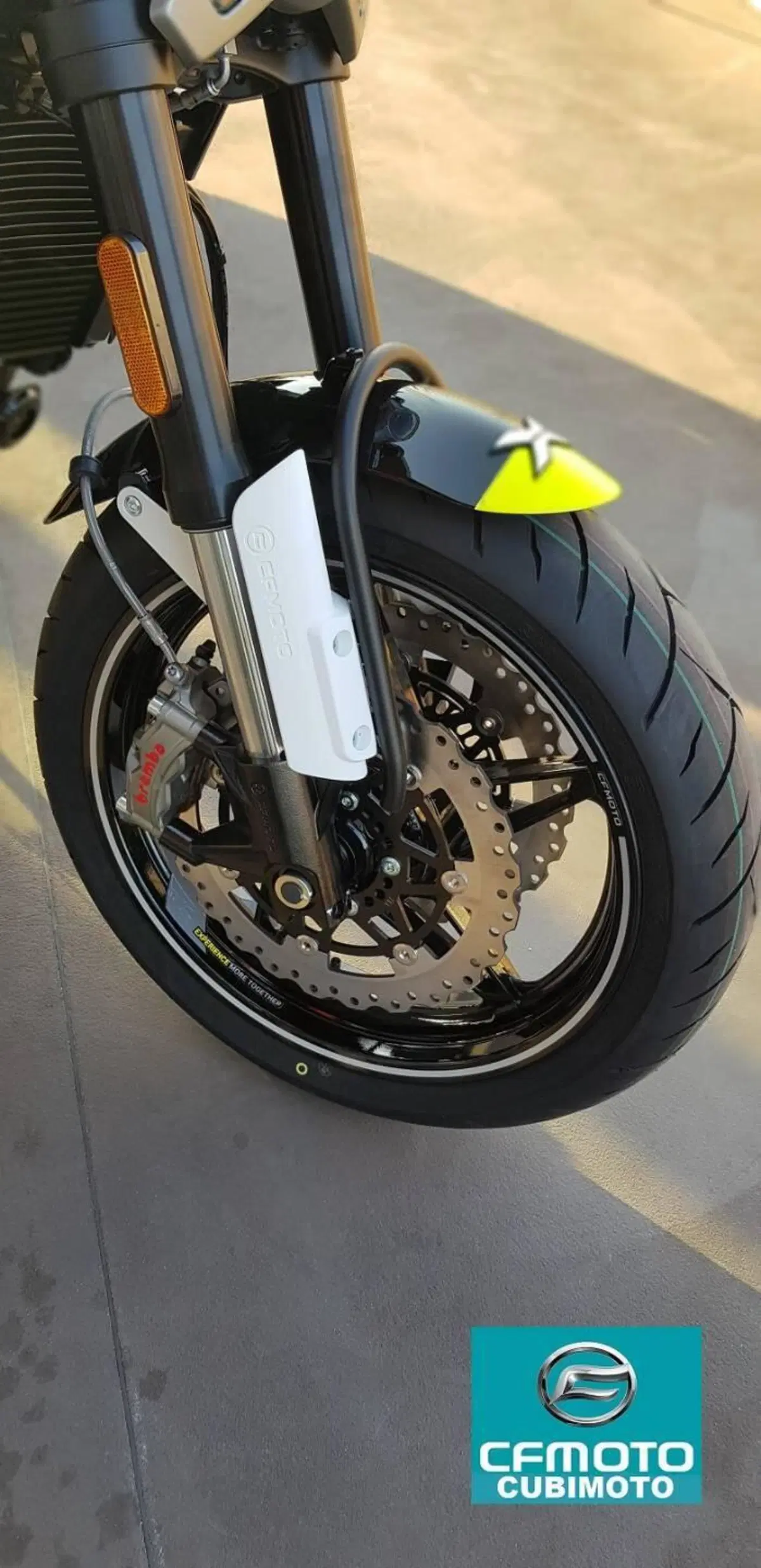 CFMOTO 700CL-X Sport (2022 - 26) (4)