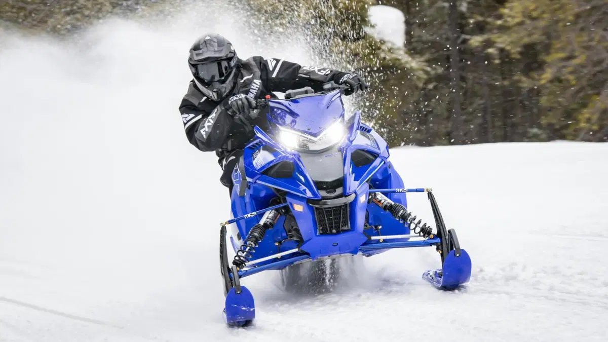 Yamaha presenta la gamma motoslitte 2023 (2)