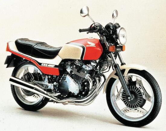 La CBX400F del 1981