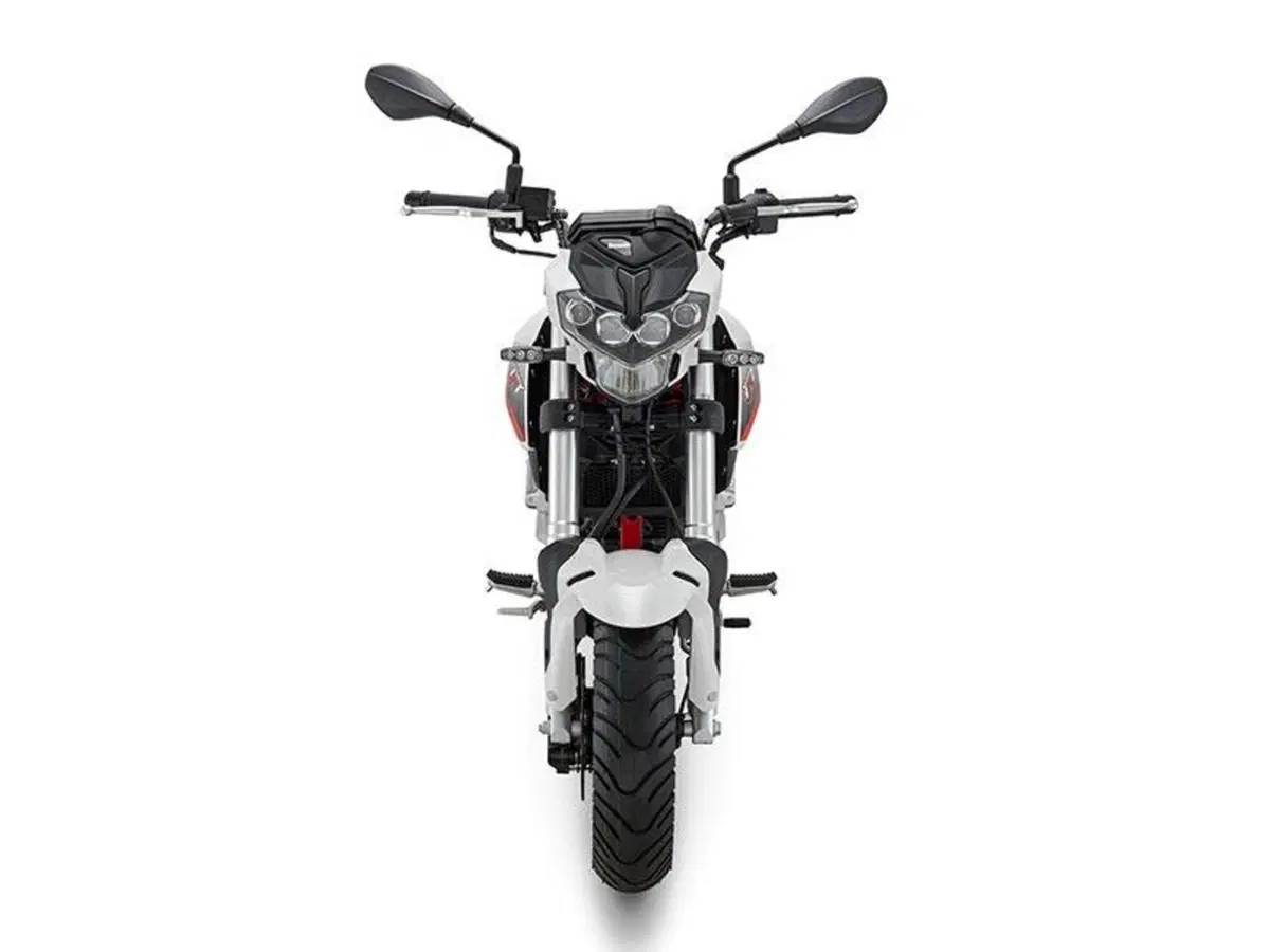 Benelli Tornado Naked T 125 edizione 2022 (11)