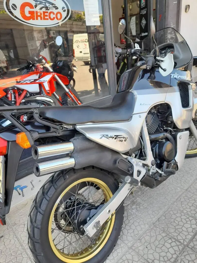 Honda Transalp XL 600V (1987 - 90) (3)