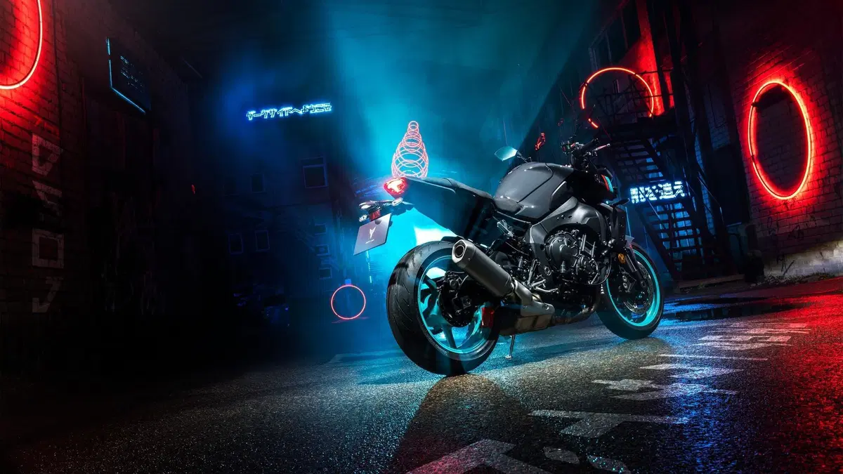 Yamaha MT-10: Fun Side of Japan (5)