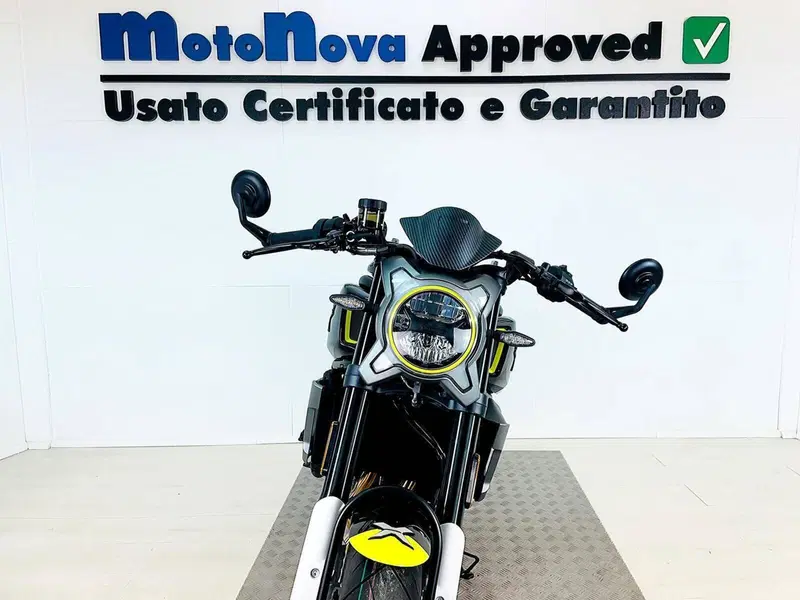 CFMOTO 700CL-X Sport (2022 - 26) (4)