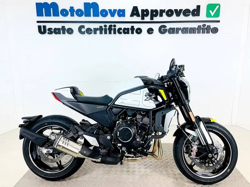 CFMOTO 700CL-X Sport (2022 - 26)
